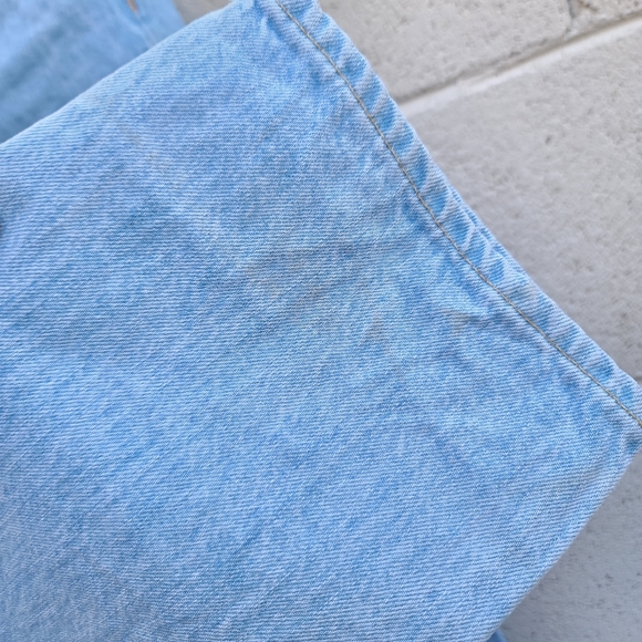 SLVRLAKE | London High Rise Straight Jeans in Clear Skies Light Wash Size 26 - Picture 9 of 13